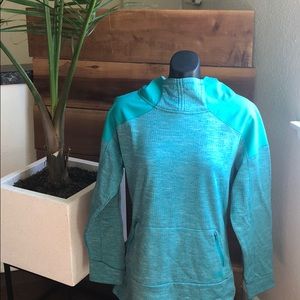 North Face Mountain Athletics Pullover